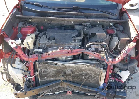 2015 Toyota Rav4 Xle z USA, uszkodzony, nr VIN JTMRFREVXFD111719